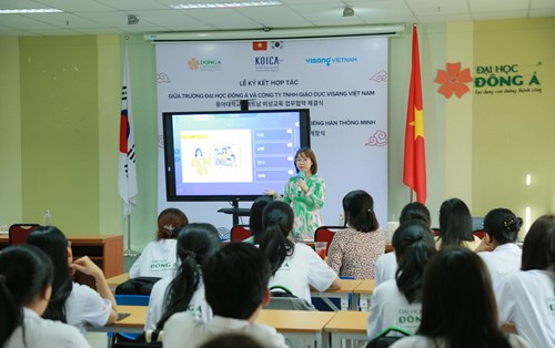 Khai giảng Lớp học tiếng Hàn thông minh KLaSS đầu tiên tại Đà Nẵng
